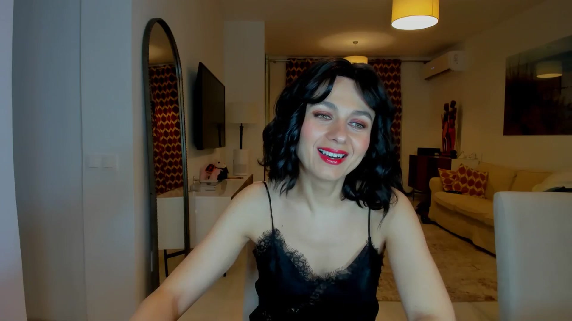 Gallery image thumbnail from KateMirage's myfreecams stream on, 02/14/2026, 20:38 image 15 of 20