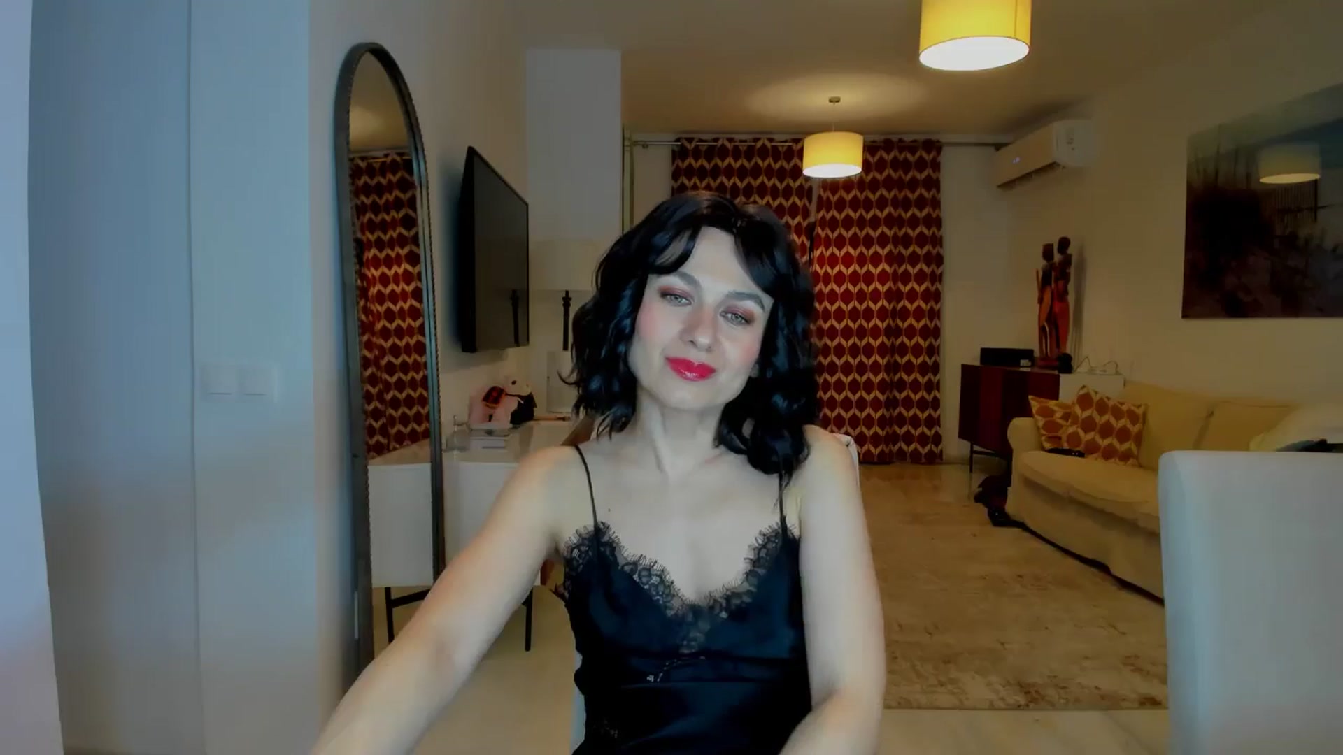 Gallery image thumbnail from KateMirage's myfreecams stream on, 02/14/2026, 20:38 image 18 of 20