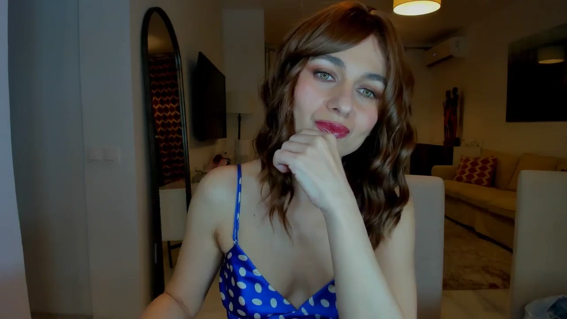 Gallery image thumbnail from KateMirage's myfreecams stream on, 02/18/2026, 20:14 image 19 of 20