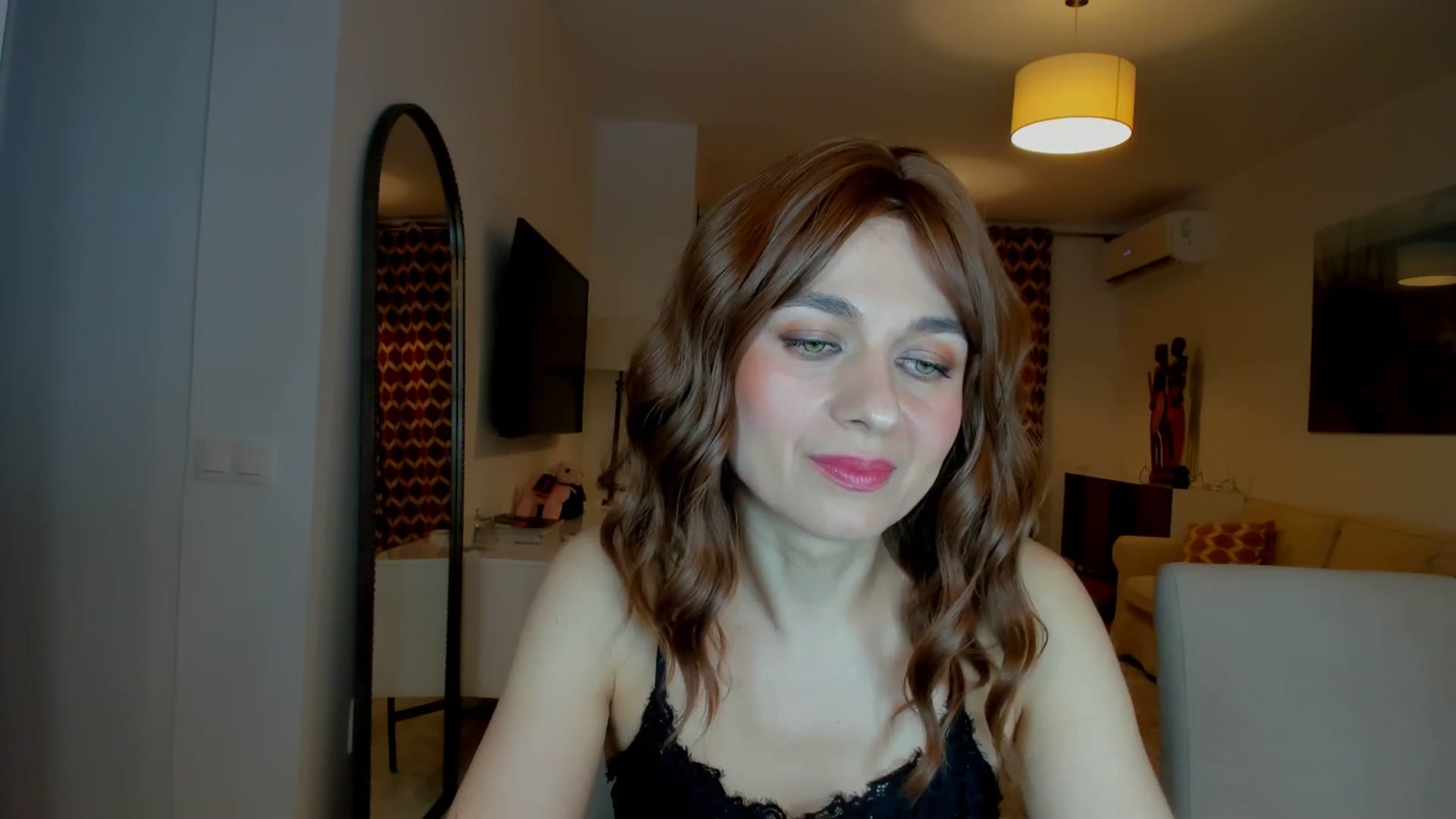 Gallery image thumbnail from KateMirage's myfreecams stream on, 03/08/2026, 22:39 image 5 of 20