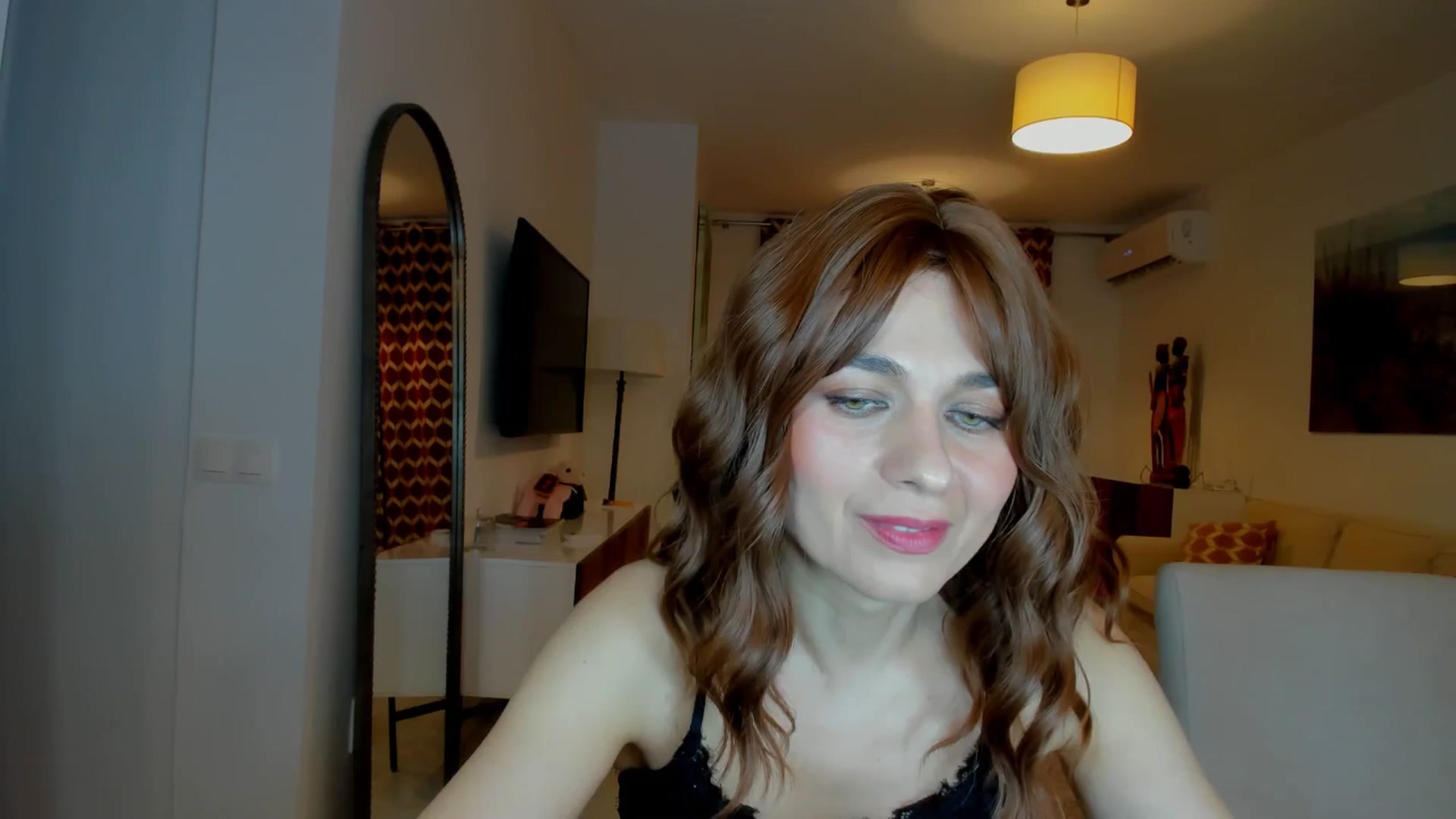 Gallery image thumbnail from KateMirage's myfreecams stream on, 03/08/2026, 22:39 image 13 of 20