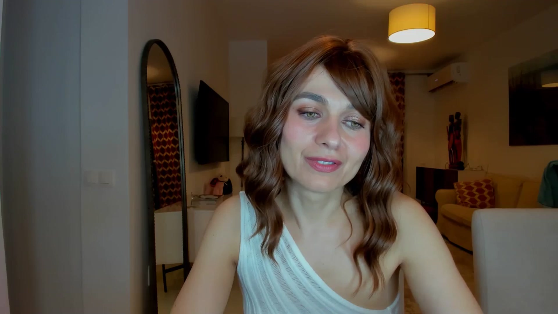 Gallery image thumbnail from KateMirage's myfreecams stream on, 03/15/2026, 24:32 image 19 of 20