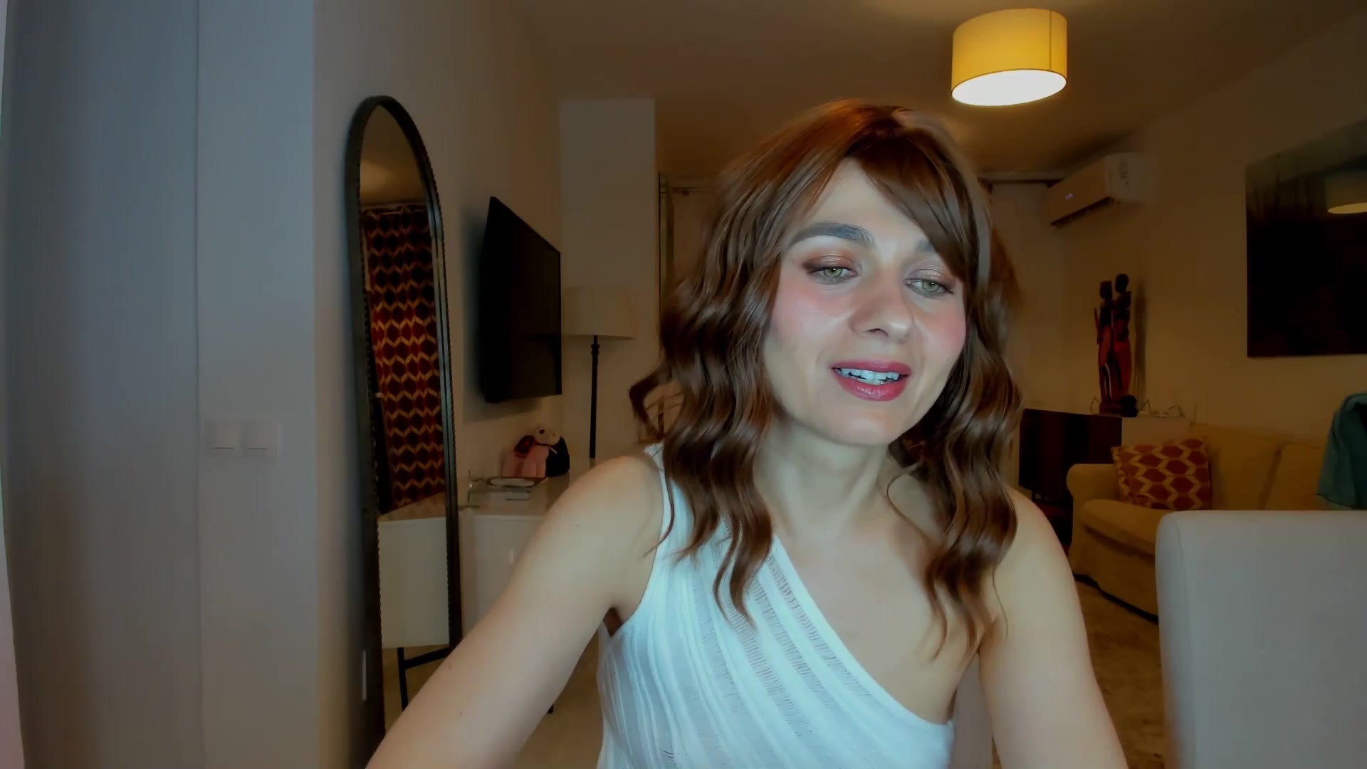 Gallery image thumbnail from KateMirage's myfreecams stream on, 03/15/2026, 24:32 image 11 of 20