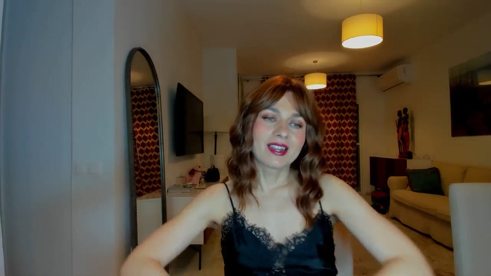 Gallery image thumbnail from KateMirage's myfreecams stream on, 04/12/2026, 20:37 image 3 of 20