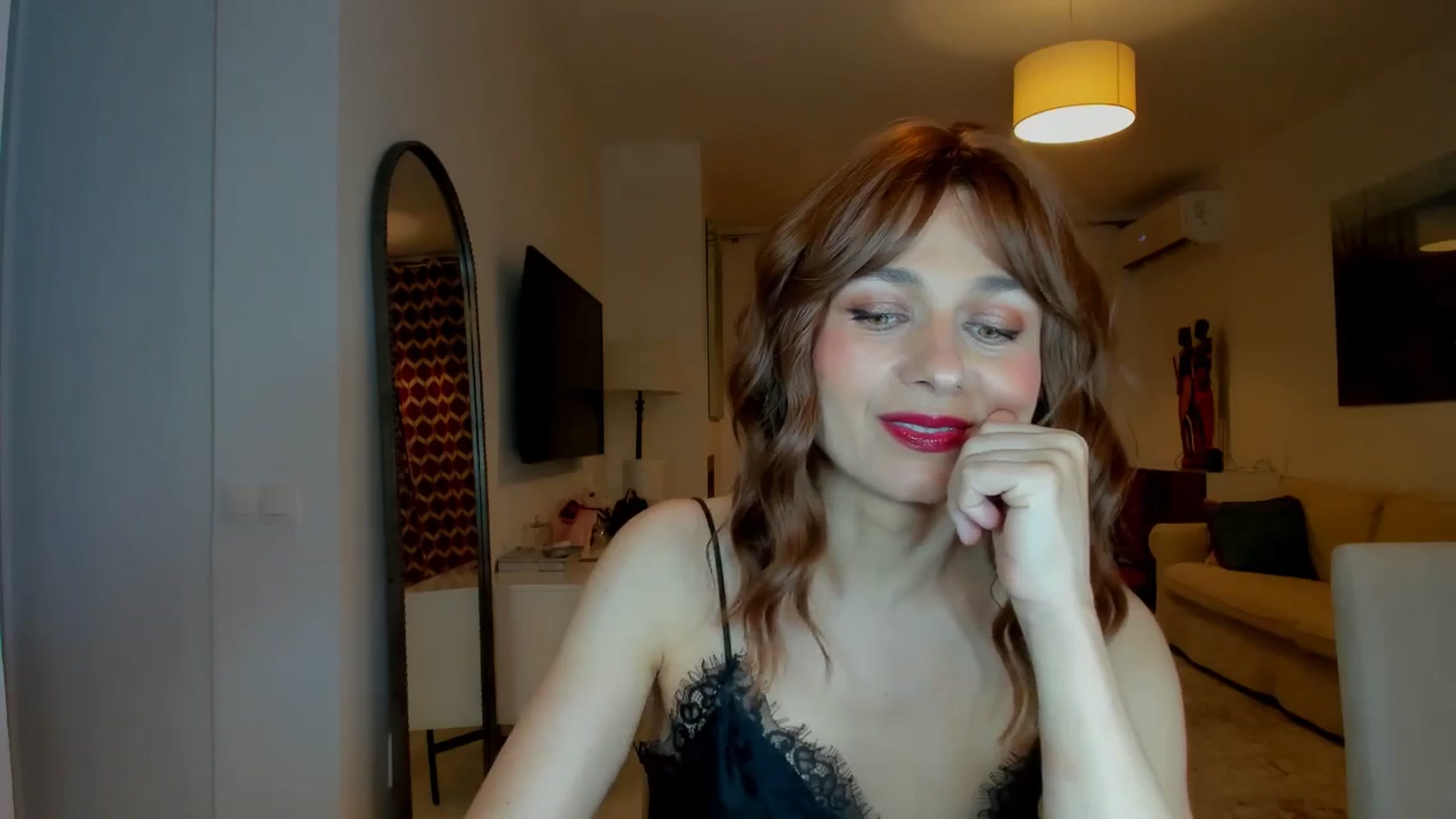 Gallery image thumbnail from KateMirage's myfreecams stream on, 04/12/2026, 20:37 image 8 of 20