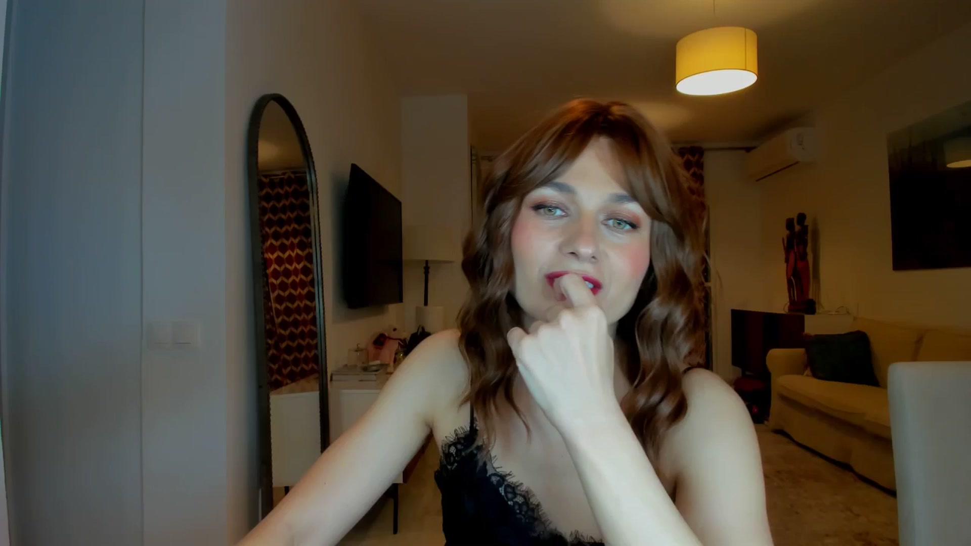 Gallery image thumbnail from KateMirage's myfreecams stream on, 04/12/2026, 20:37 image 1 of 20