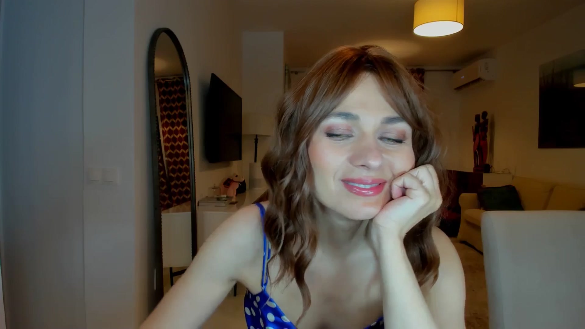 Gallery image thumbnail from KateMirage's myfreecams stream on, 04/13/2026, 23:21 image 20 of 20