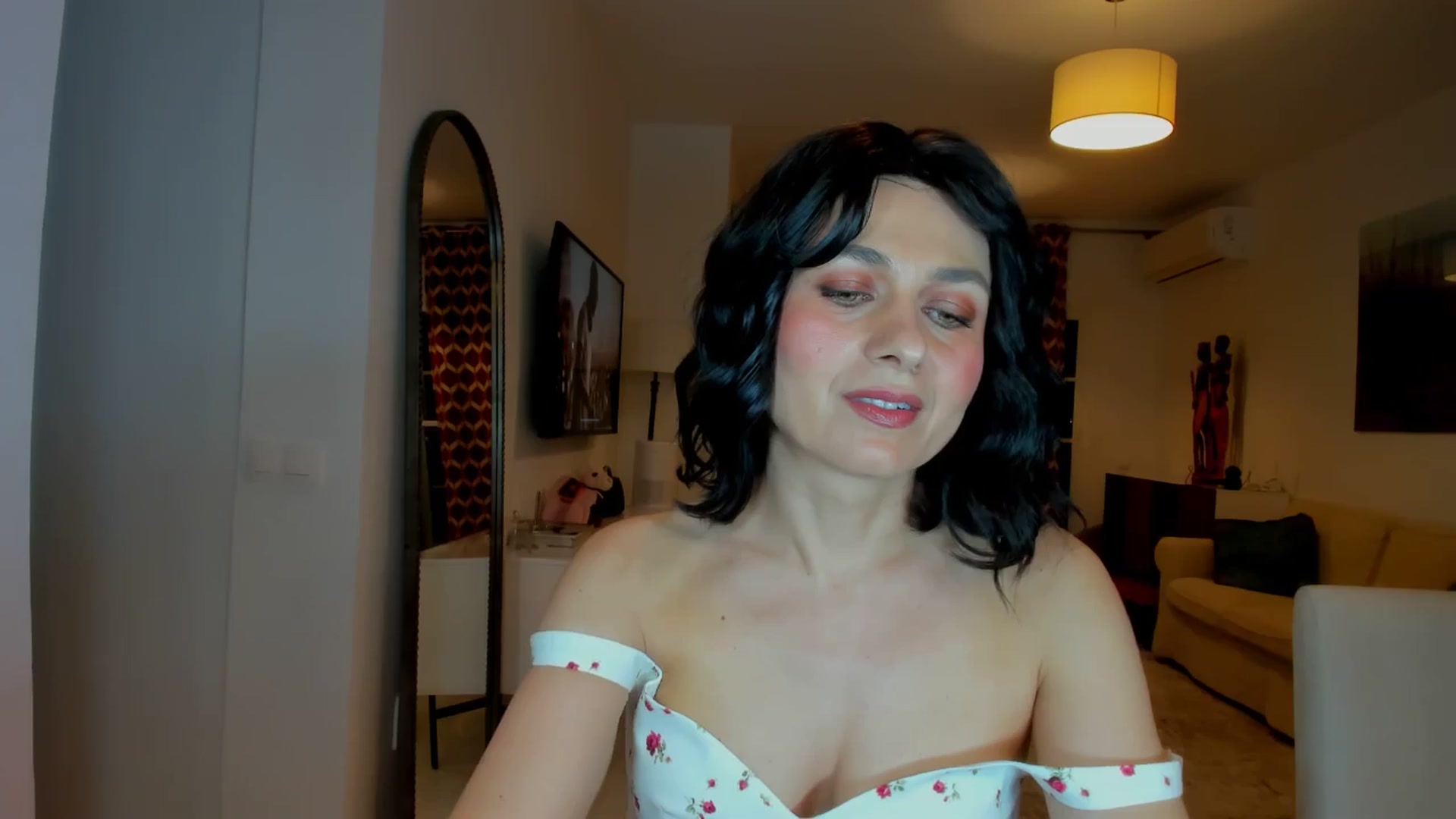 Gallery image thumbnail from KateMirage's myfreecams stream on, 04/27/2026, 21:46 image 15 of 20