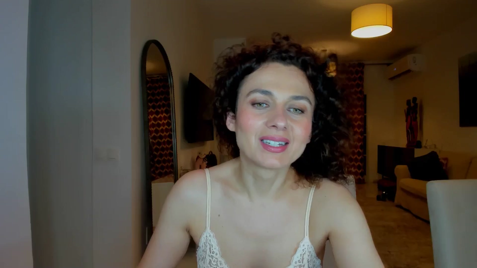 Gallery image thumbnail from KateMirage's myfreecams stream on, 05/03/2026, 24:12 image 15 of 20
