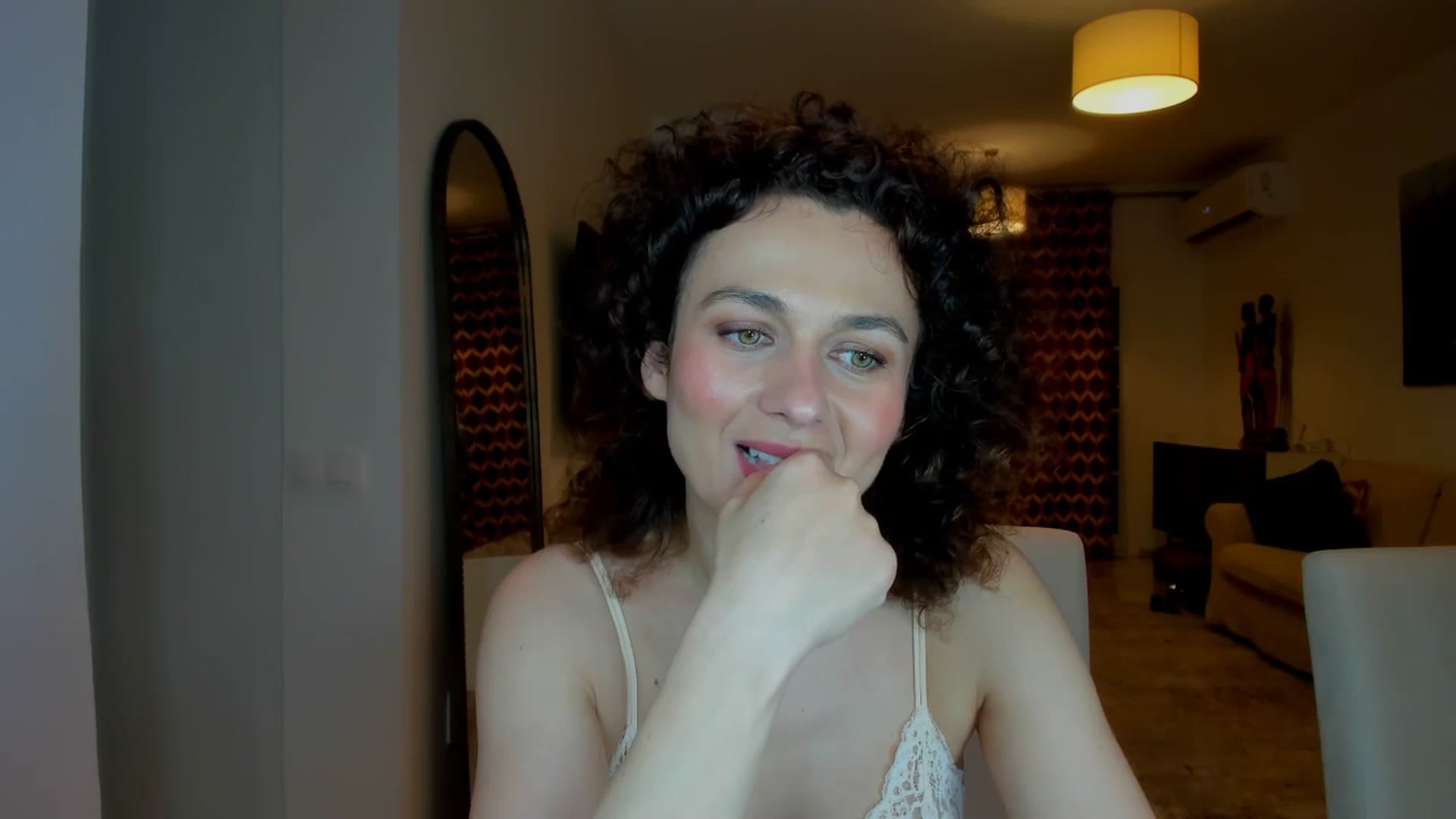 Gallery image thumbnail from KateMirage's myfreecams stream on, 05/03/2026, 24:12 image 18 of 20