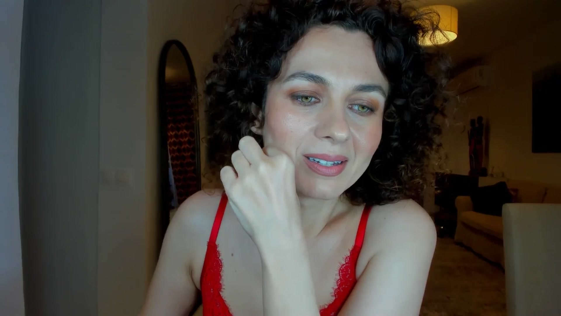 Gallery image thumbnail from KateMirage's myfreecams stream on, 05/04/2026, 19:38 image 15 of 20