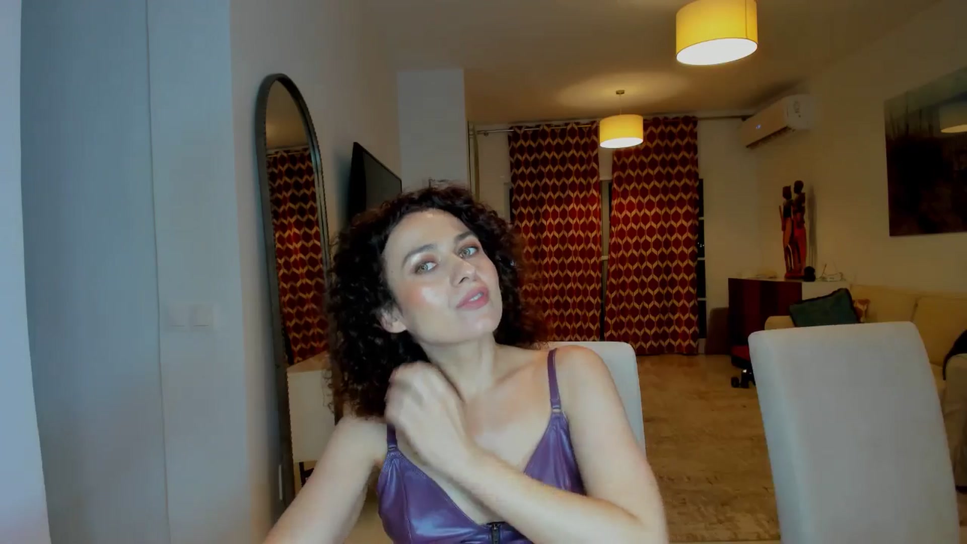 Gallery image thumbnail from KateMirage's myfreecams stream on, 05/05/2026, 23:58 image 2 of 20