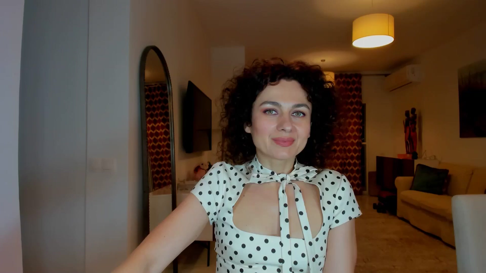 Gallery image thumbnail from KateMirage's myfreecams stream on, 05/07/2026, 23:19 image 16 of 20