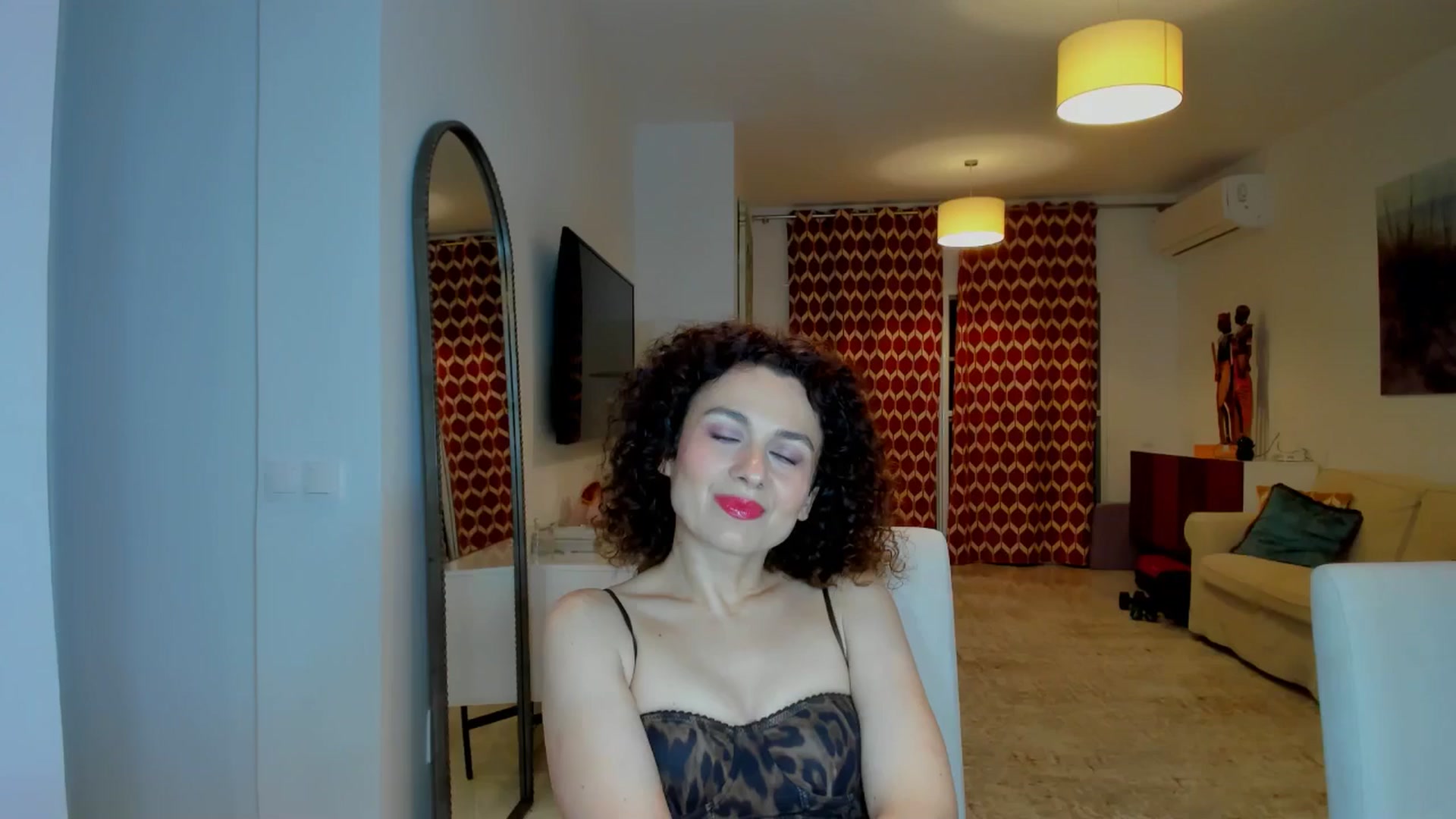 Gallery image thumbnail from KateMirage's myfreecams stream on, 05/08/2026, 20:32 image 6 of 20