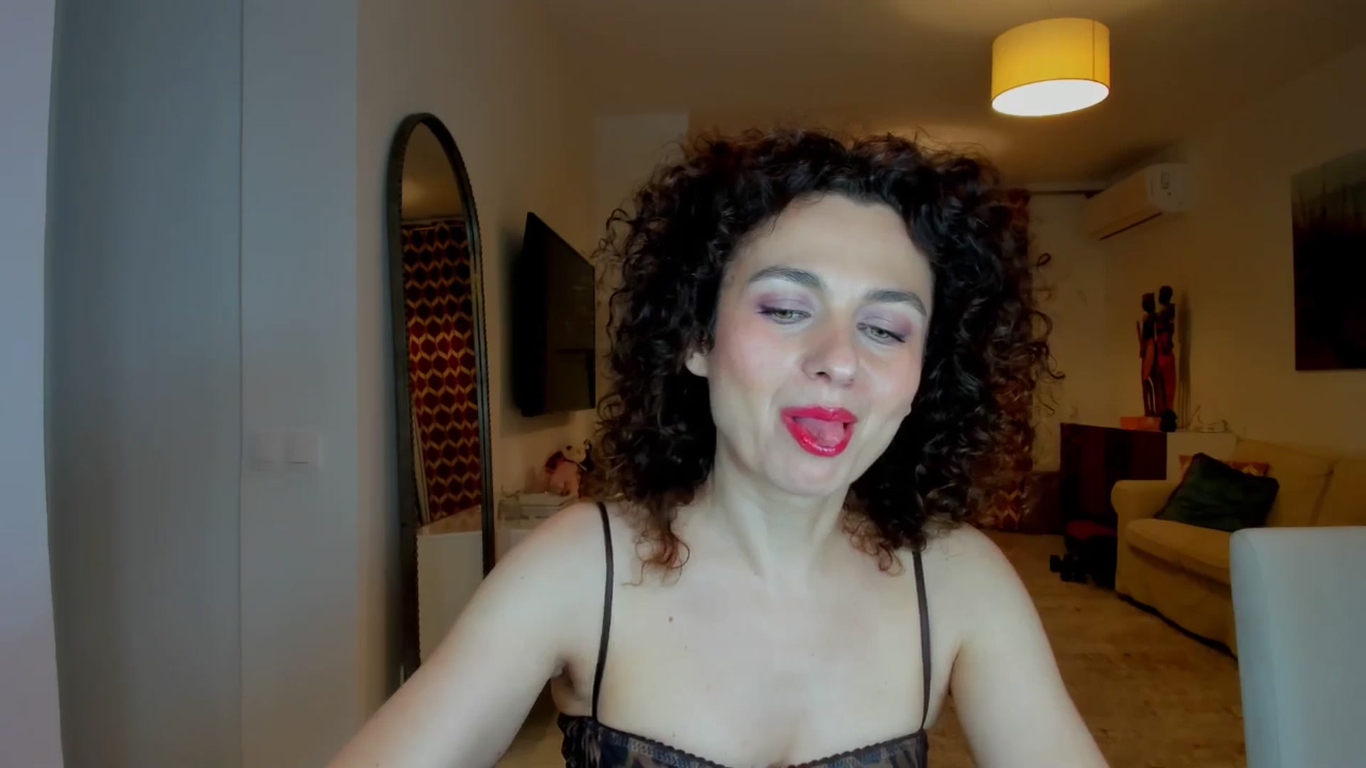 Gallery image thumbnail from KateMirage's myfreecams stream on, 05/08/2026, 20:32 image 13 of 20