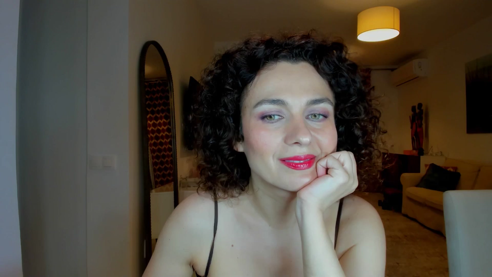 Gallery image thumbnail from KateMirage's myfreecams stream on, 05/08/2026, 20:32 image 4 of 20
