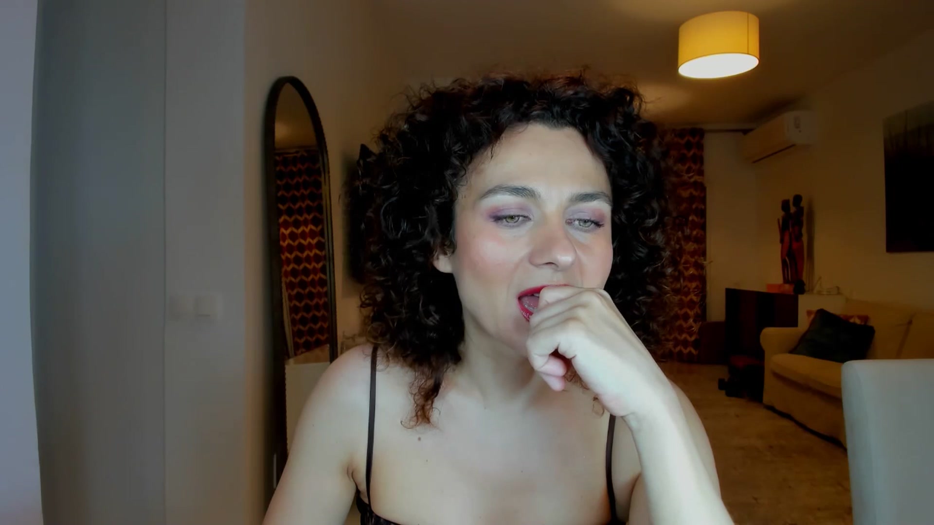 Gallery image thumbnail from KateMirage's myfreecams stream on, 05/08/2026, 20:32 image 10 of 20