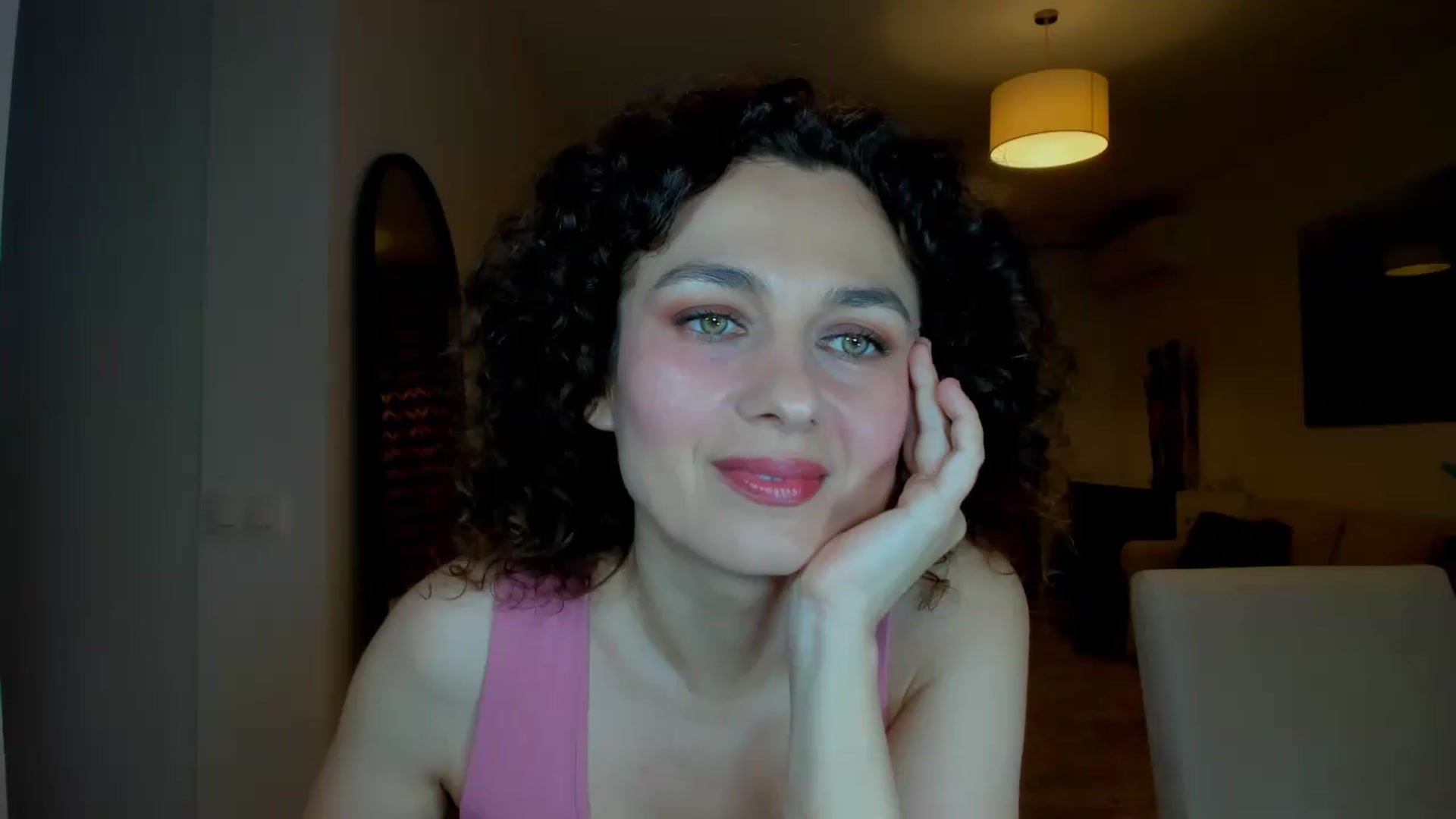Gallery image thumbnail from KateMirage's myfreecams stream on, 05/15/2026, 20:33 image 17 of 20