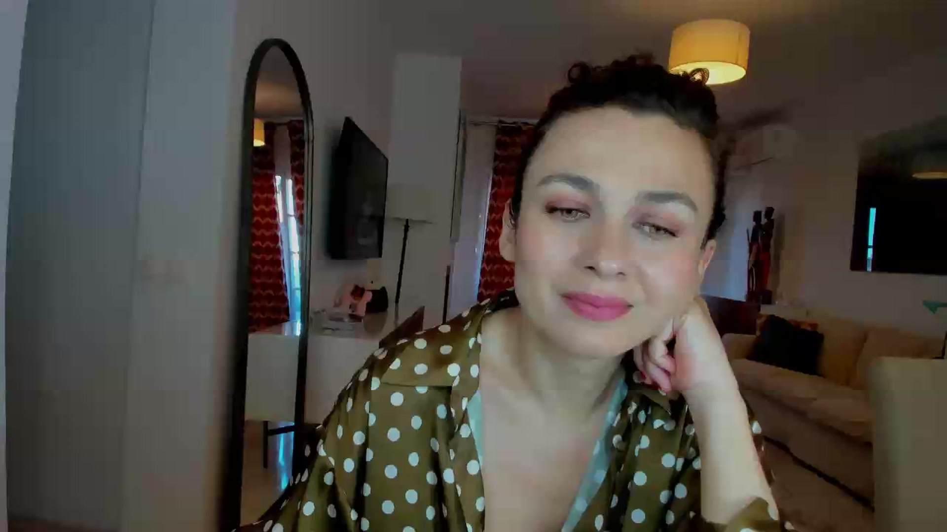 Gallery image thumbnail from KateMirage's myfreecams stream on, 05/21/2026, 17:52 image 1 of 20