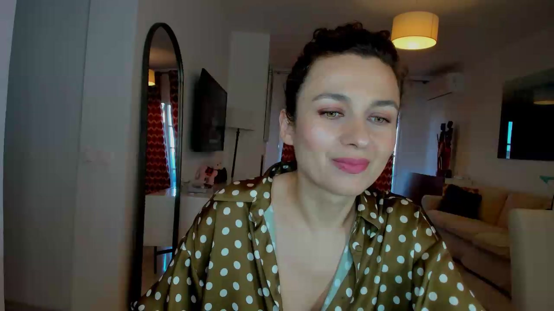 Gallery image thumbnail from KateMirage's myfreecams stream on, 05/21/2026, 17:52 image 9 of 20