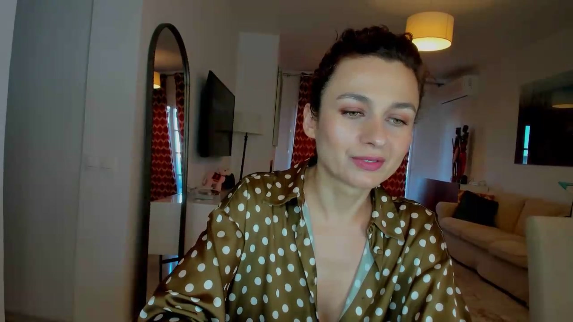 Gallery image thumbnail from KateMirage's myfreecams stream on, 05/21/2026, 17:52 image 19 of 20