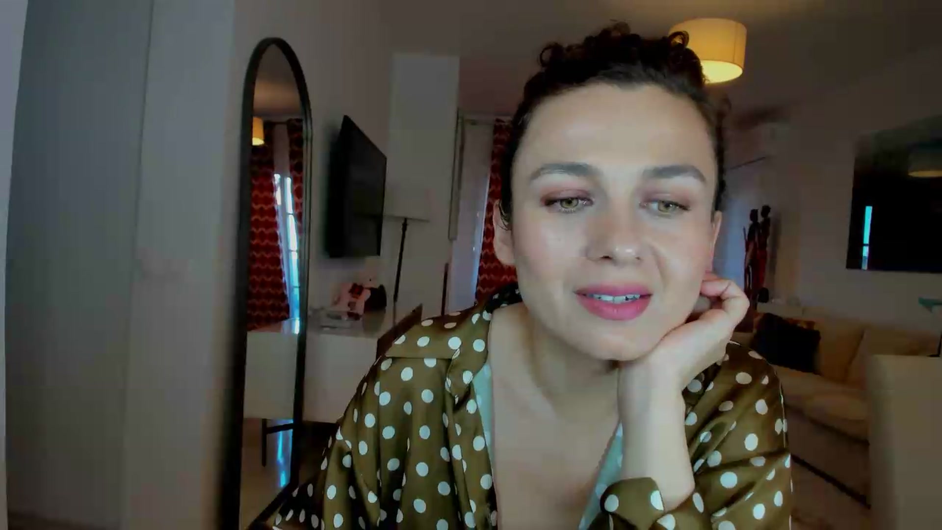 Gallery image thumbnail from KateMirage's myfreecams stream on, 05/21/2026, 17:52 image 12 of 20