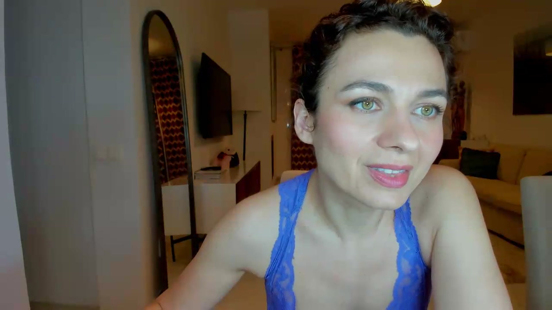 Gallery image thumbnail from KateMirage's myfreecams stream on, 05/24/2026, 22:28 image 19 of 20