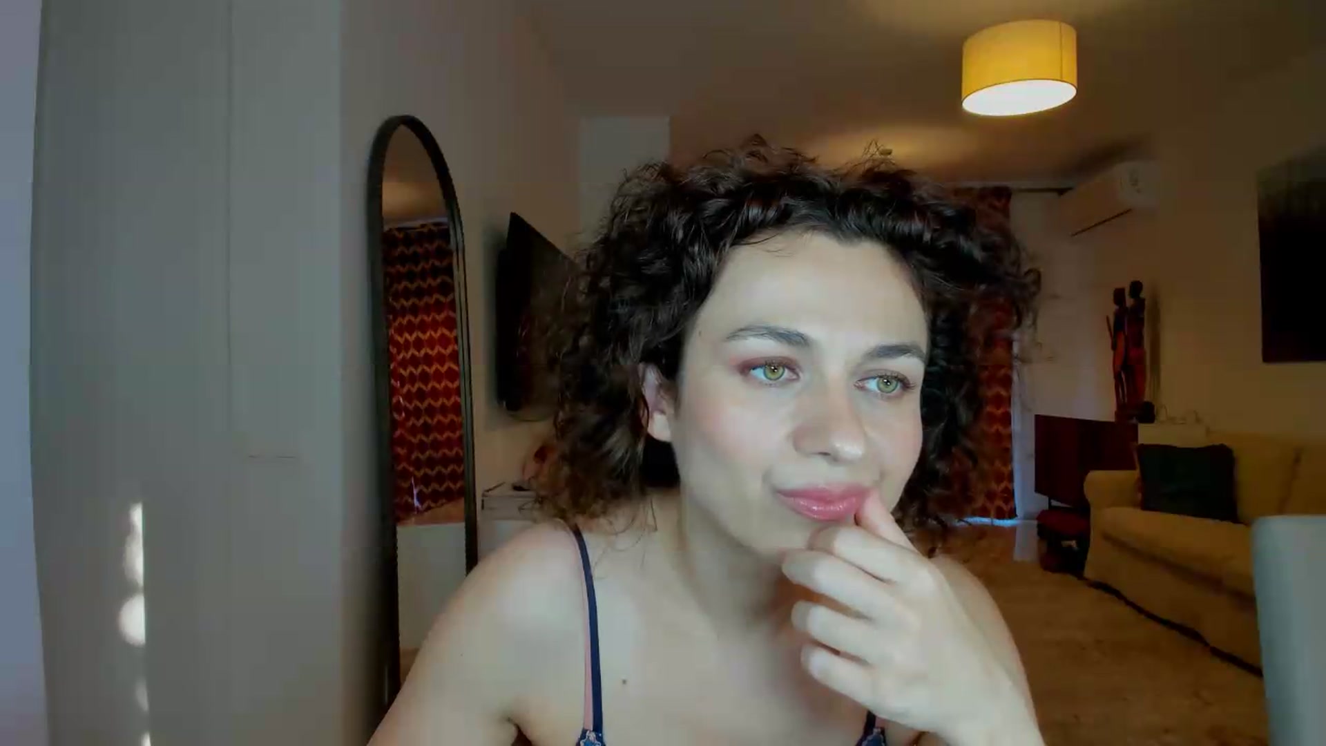 Gallery image thumbnail from KateMirage's myfreecams stream on, 05/28/2026, 18:37 image 20 of 20