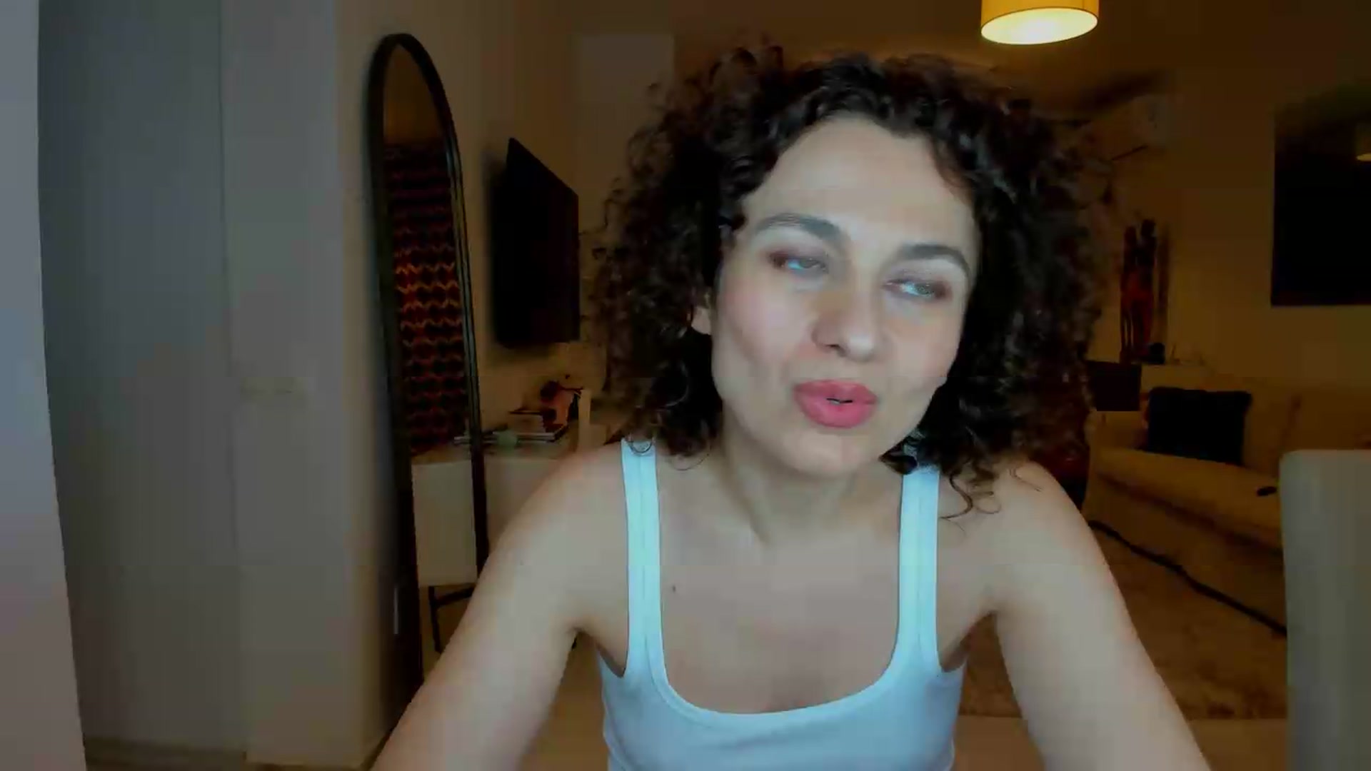 Gallery image thumbnail from KateMirage's myfreecams stream on, 06/13/2026, 22:10 image 16 of 20