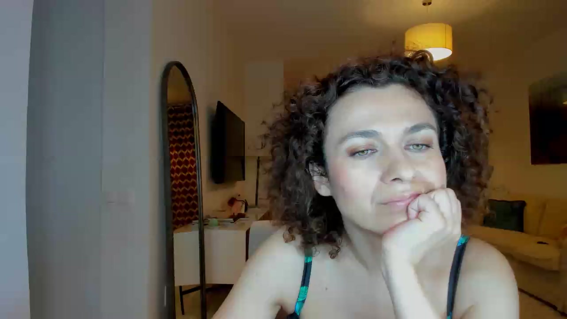 Gallery image thumbnail from KateMirage's myfreecams stream on, 06/14/2026, 21:32 image 13 of 20