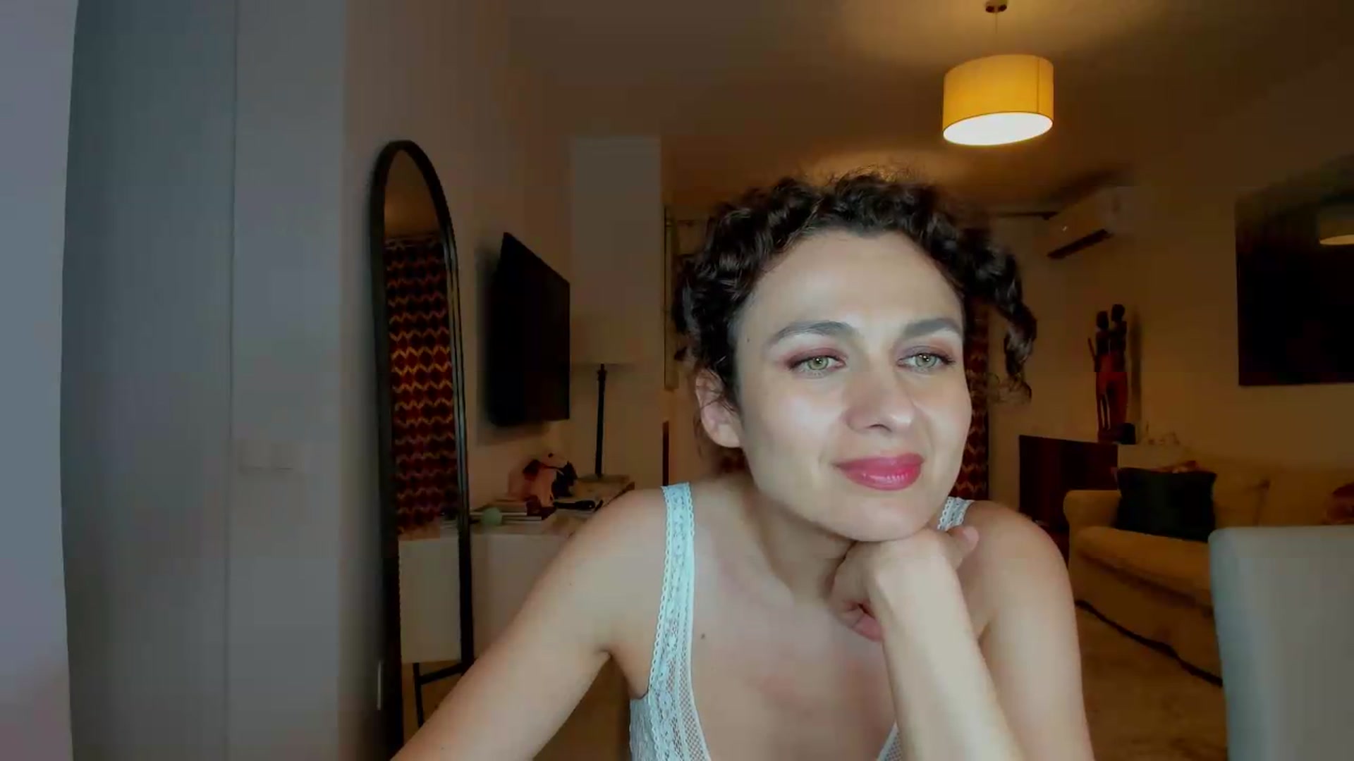 Gallery image thumbnail from KateMirage's myfreecams stream on, 06/21/2026, 20:06 image 15 of 20