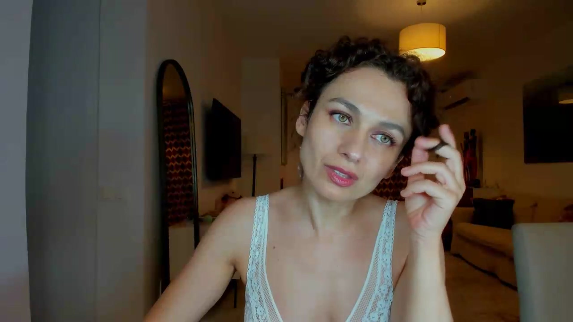 Gallery image thumbnail from KateMirage's myfreecams stream on, 06/21/2026, 20:06 image 12 of 20