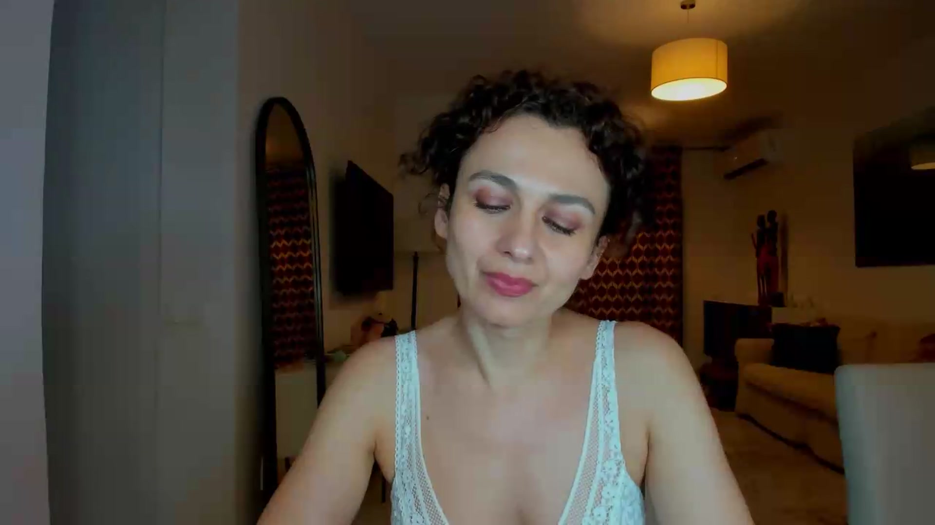 Gallery image thumbnail from KateMirage's myfreecams stream on, 06/21/2026, 20:48 image 11 of 20