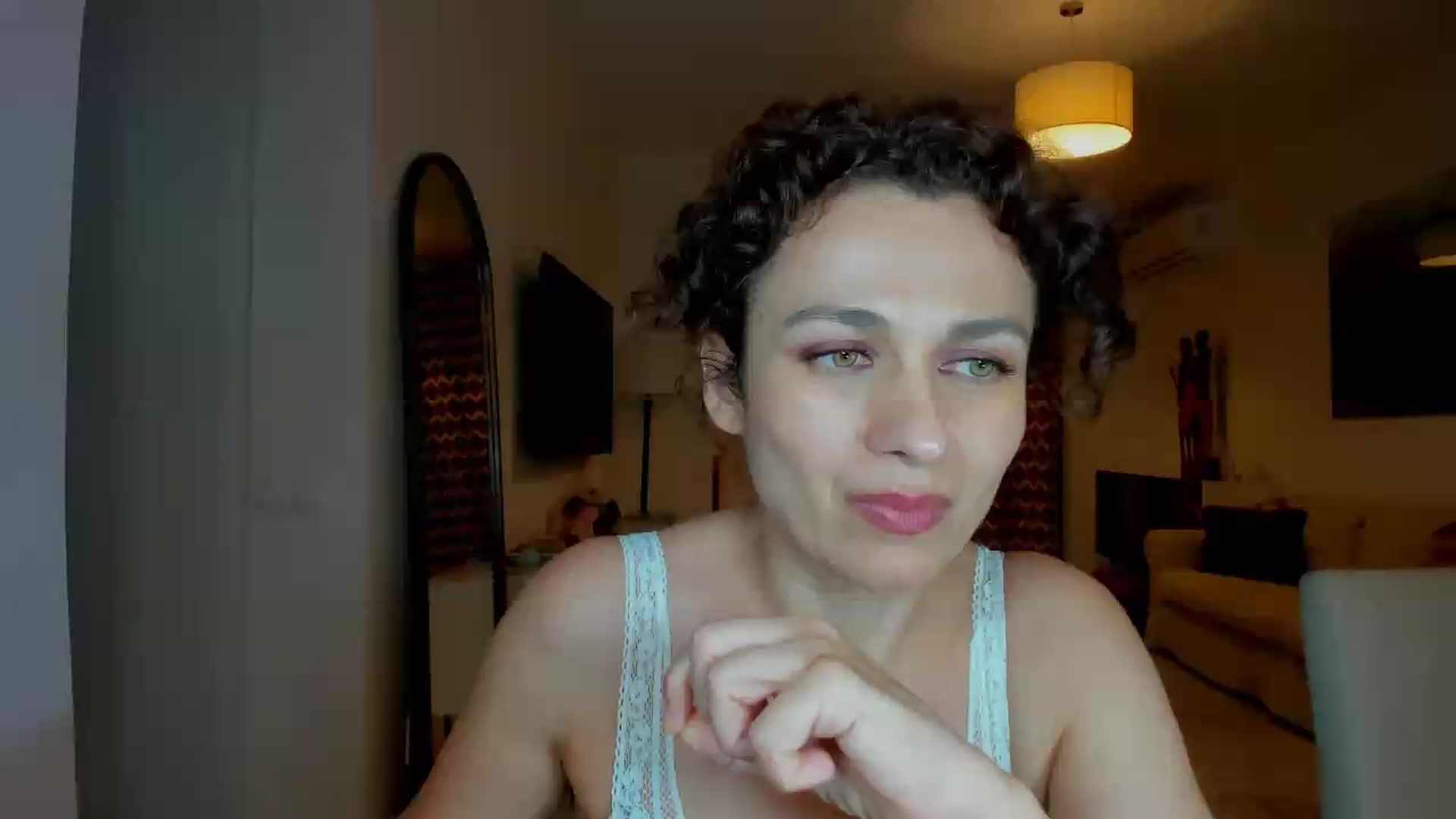 Gallery image thumbnail from KateMirage's myfreecams stream on, 06/21/2026, 21:40 image 1 of 20