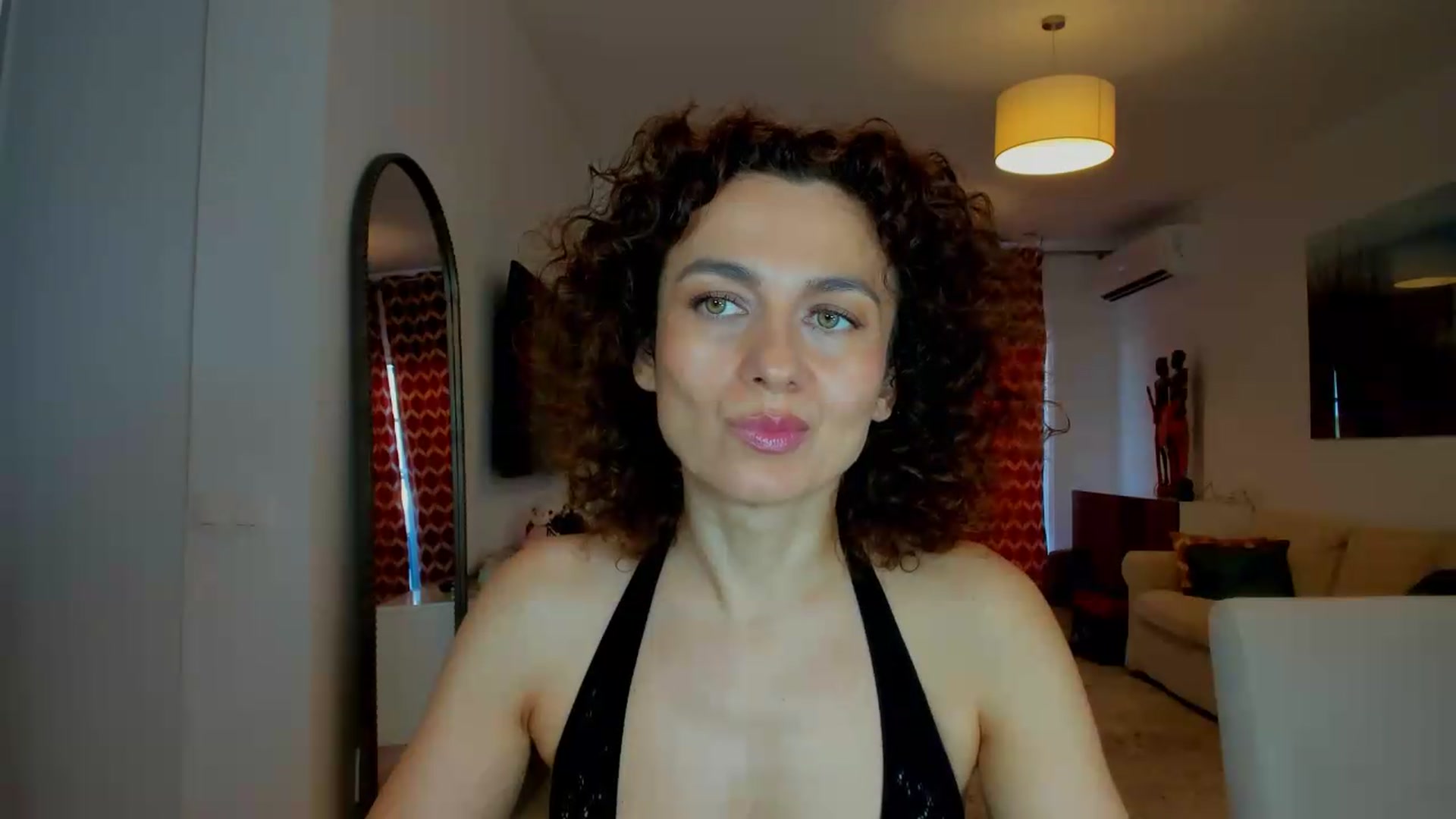 Gallery image thumbnail from KateMirage's myfreecams stream on, 07/03/2026, 16:40 image 13 of 20