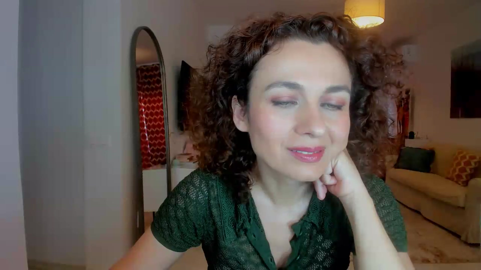 Gallery image thumbnail from KateMirage's myfreecams stream on, 07/16/2026, 17:38 image 10 of 20
