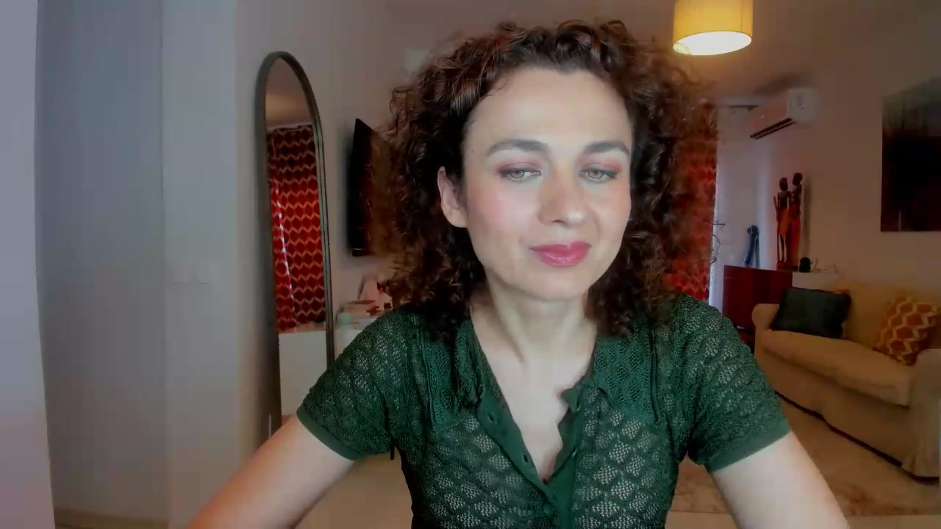 Gallery image thumbnail from KateMirage's myfreecams stream on, 07/16/2026, 17:38 image 9 of 20