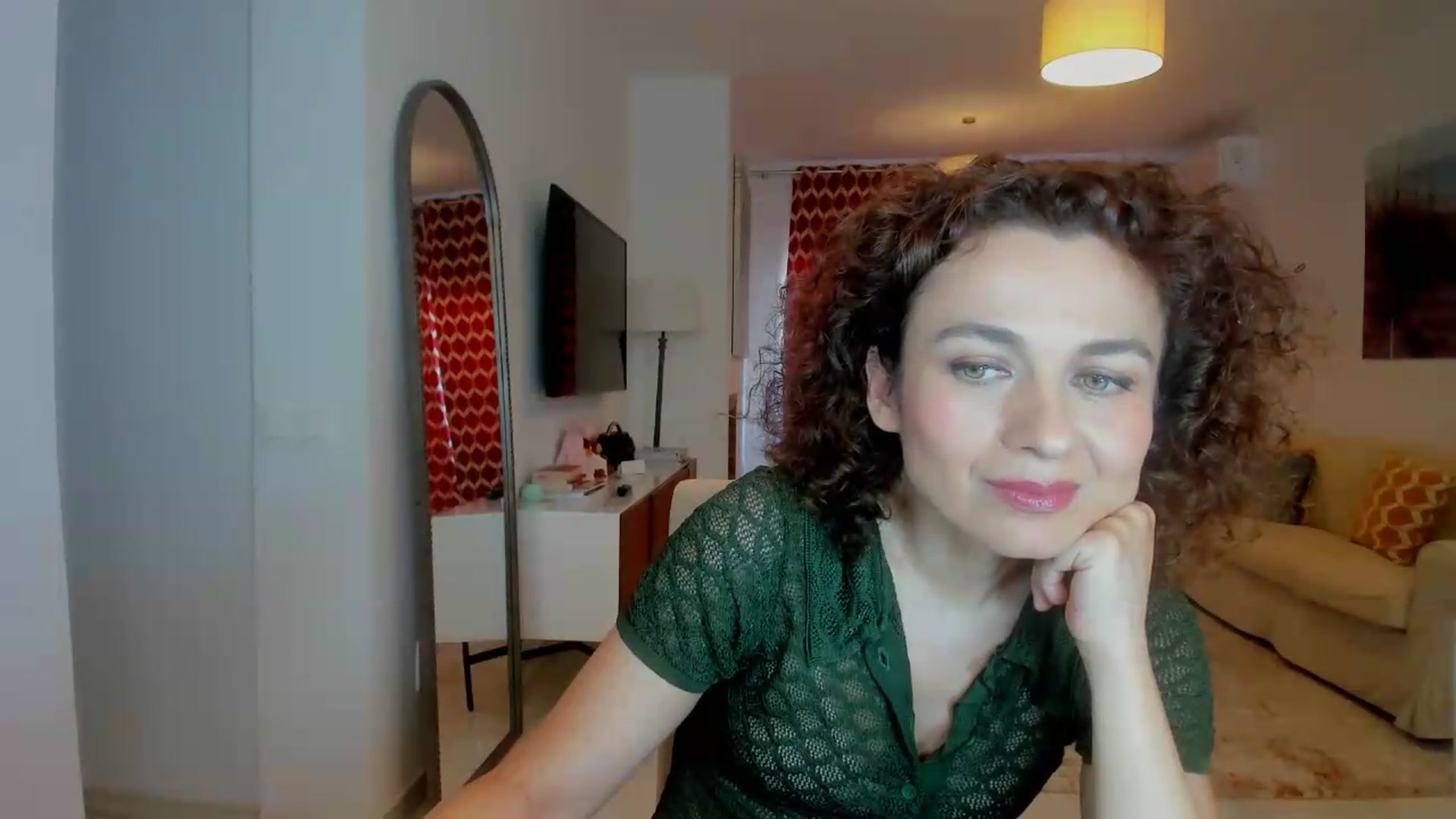 Gallery image thumbnail from KateMirage's myfreecams stream on, 07/16/2026, 17:38 image 12 of 20