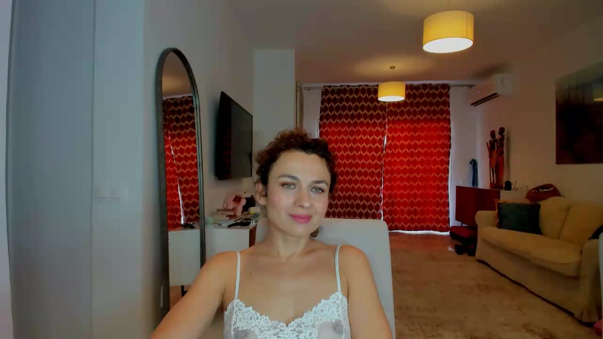 Gallery image thumbnail from KateMirage's myfreecams stream on, 07/21/2026, 16:32 image 13 of 20