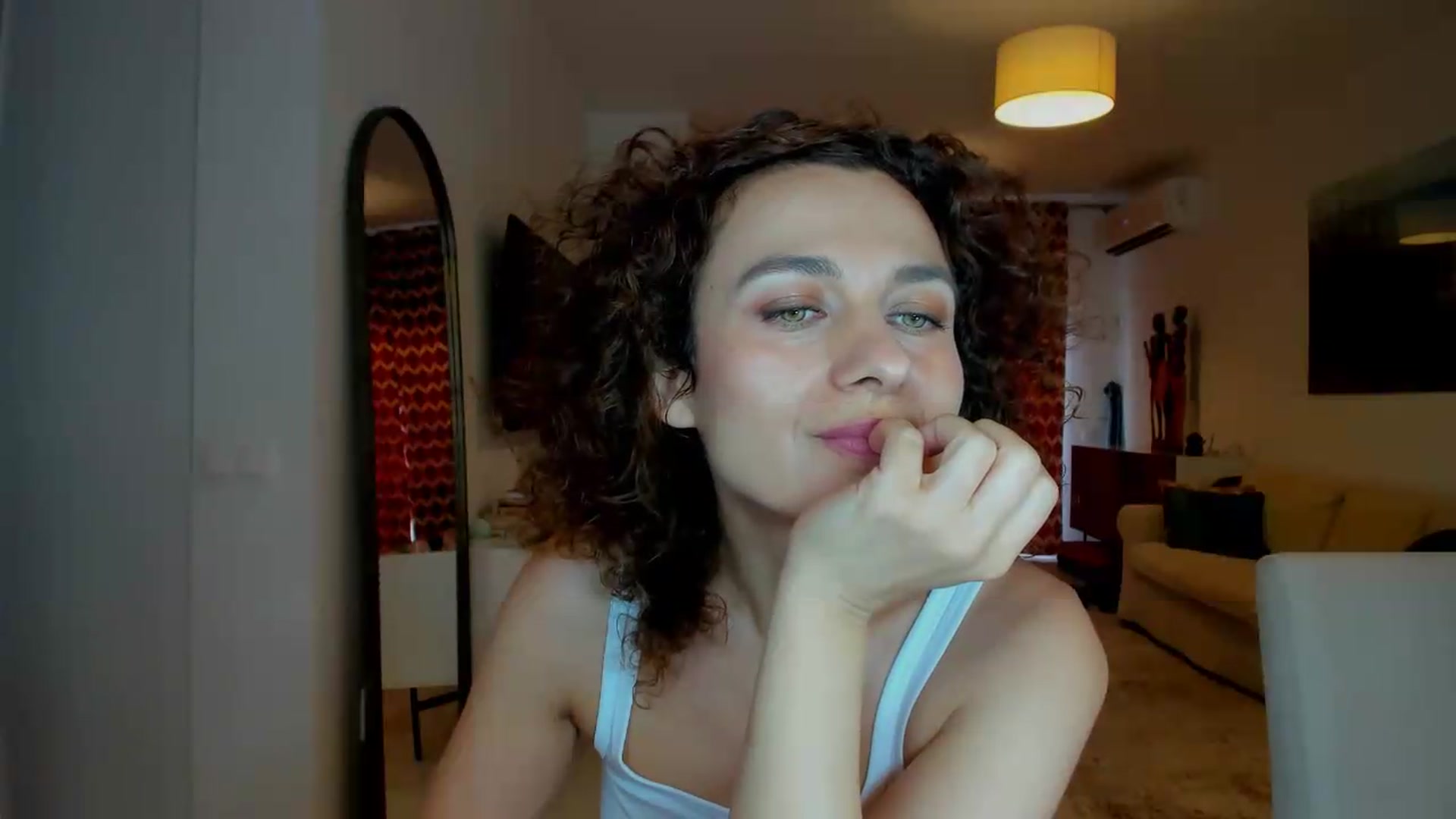Gallery image thumbnail from KateMirage's myfreecams stream on, 07/22/2026, 18:04 image 13 of 20