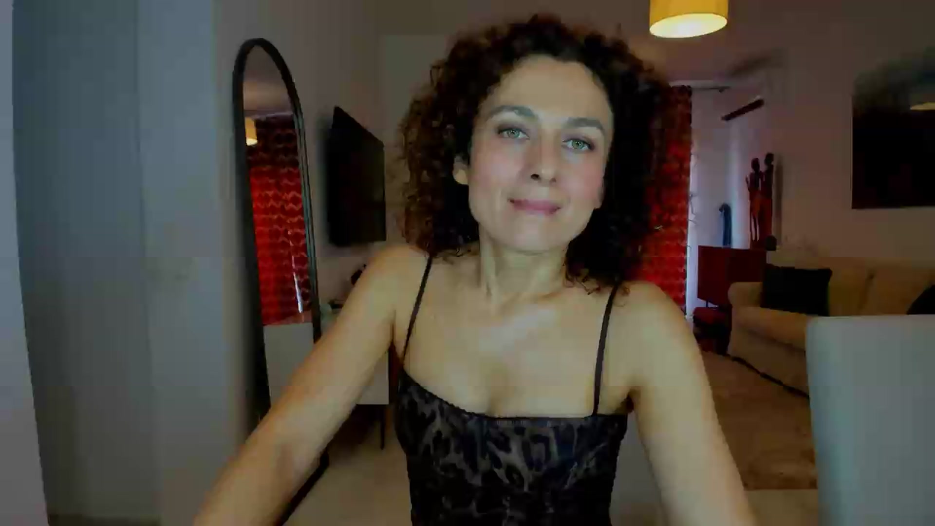Gallery image thumbnail from KateMirage's myfreecams stream on, 08/01/2026, 13:59 image 4 of 20