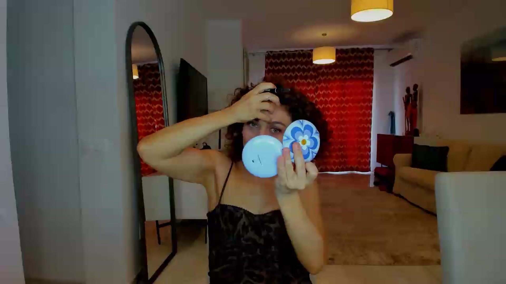 Gallery image thumbnail from KateMirage's myfreecams stream on, 08/01/2026, 15:56 image 3 of 20