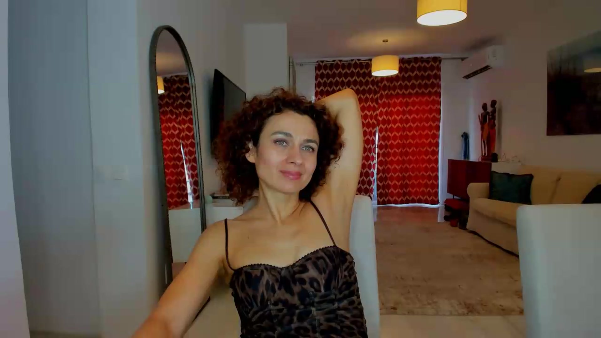Gallery image thumbnail from KateMirage's myfreecams stream on, 08/01/2026, 16:46 image 18 of 20