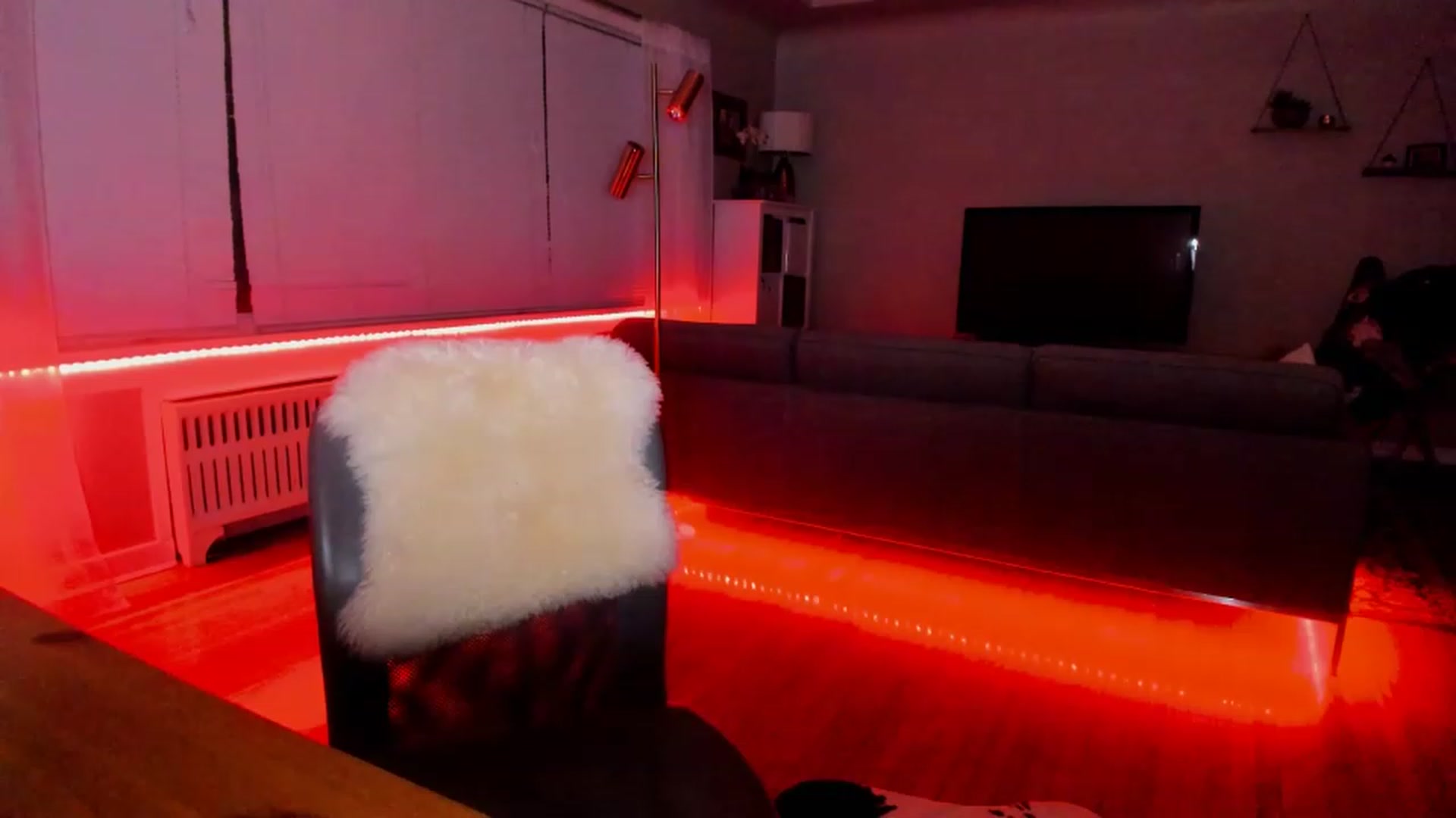Gallery image thumbnail from KateNova's myfreecams stream on, 12/29/2022, 09:30 image 20 of 20