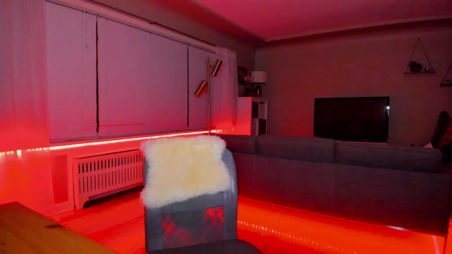 Gallery image thumbnail from KateNova's myfreecams stream on, 01/05/2023, 07:01 image 12 of 20