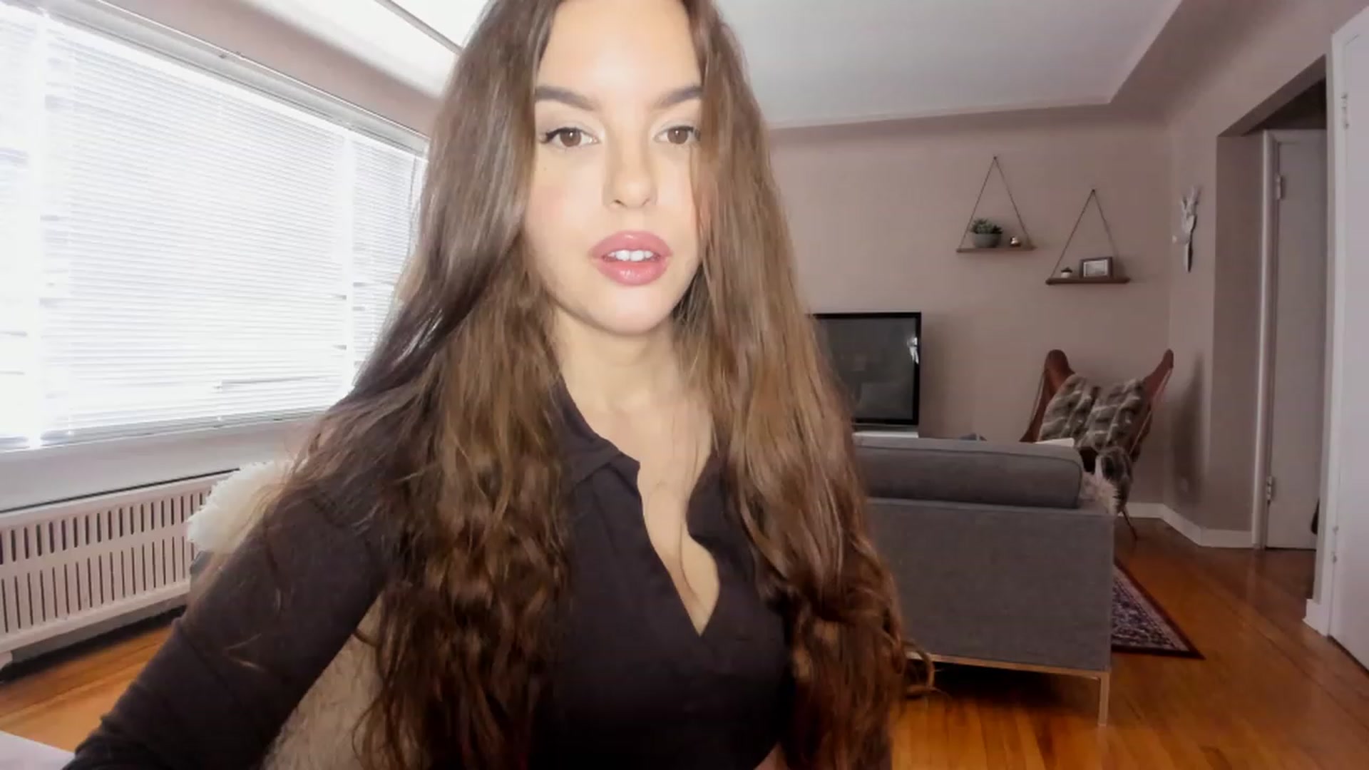 Gallery image thumbnail from KateNova's myfreecams stream on, 01/31/2023, 20:32 image 10 of 20