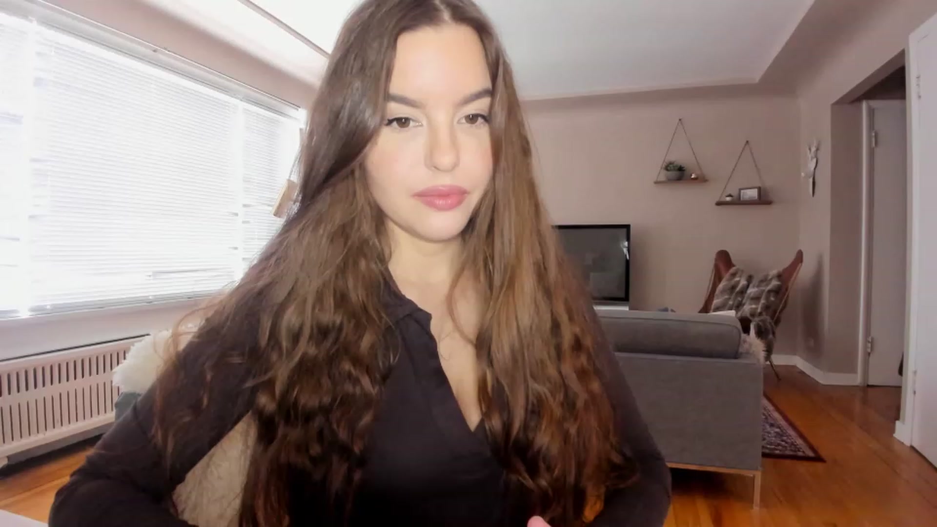 Gallery image thumbnail from KateNova's myfreecams stream on, 01/31/2023, 20:32 image 2 of 20