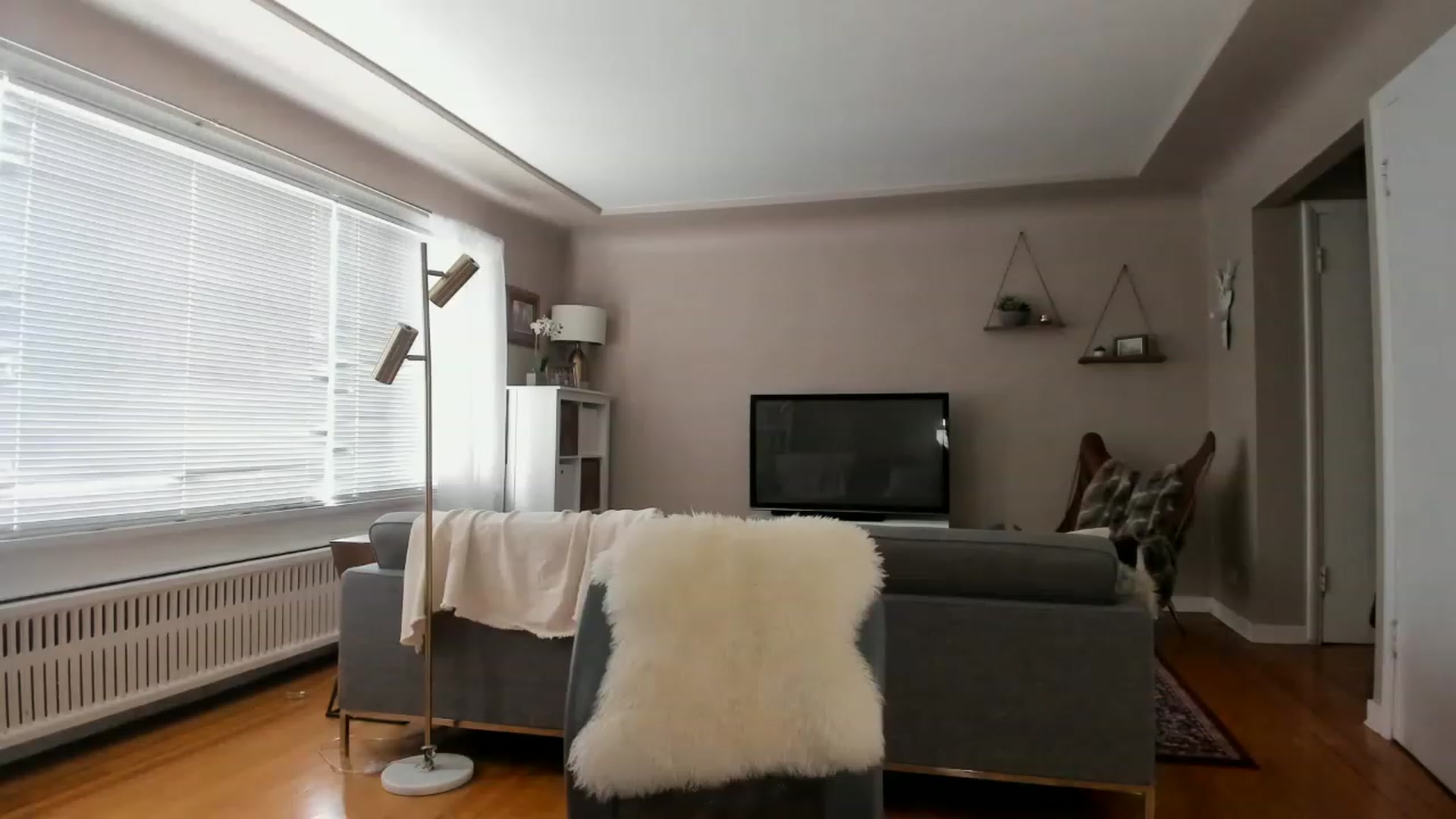 Gallery image thumbnail from KateNova's myfreecams stream on, 01/31/2023, 21:32 image 19 of 20