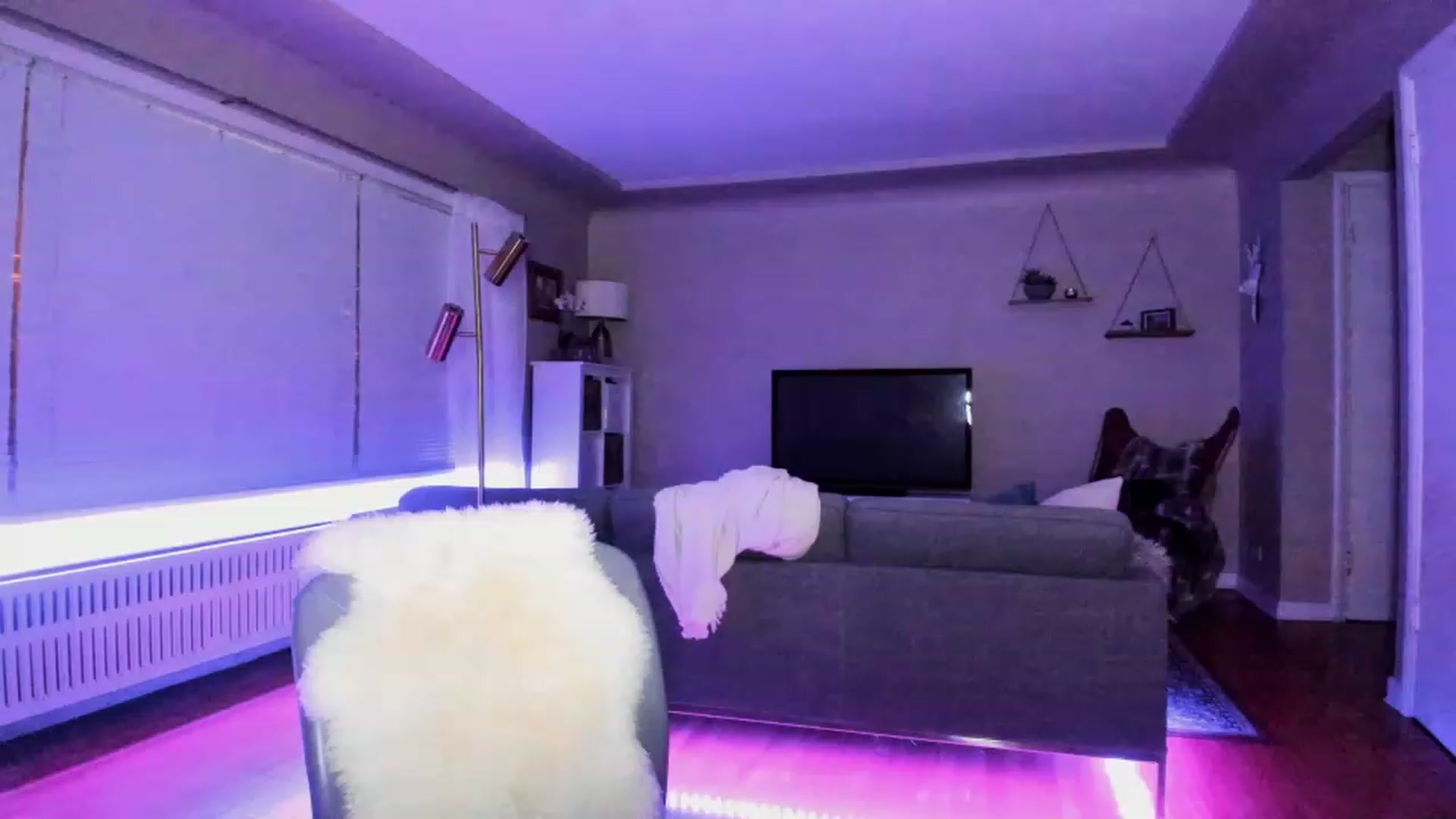 Gallery image thumbnail from KateNova's myfreecams stream on, 02/26/2023, 06:30 image 17 of 20
