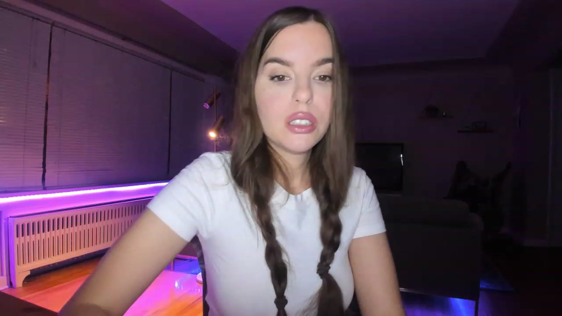 Gallery image thumbnail from KateNova's myfreecams stream on, 02/28/2023, 05:27 image 1 of 20